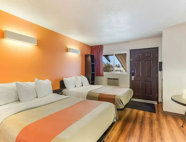 Motel 6 Lethbridge, AB hotel detail image 3