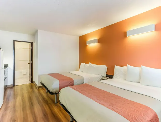 Motel 6 Lethbridge, AB hotel detail image 4