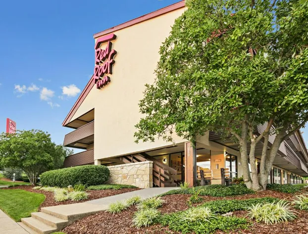 Red Roof Inn Johnson City hotel detail image 1