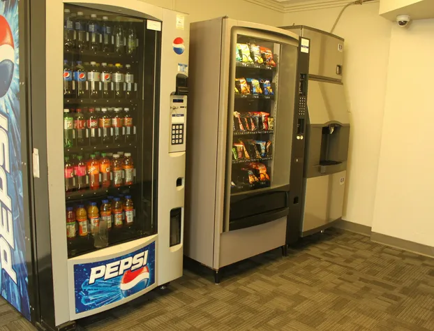 Howard Johnson by Wyndham Thunder Bay hotel detail image 1