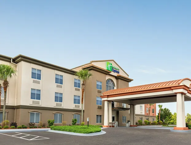 Holiday Inn Express & Suites Live Oak by IHG hotel detail image 1