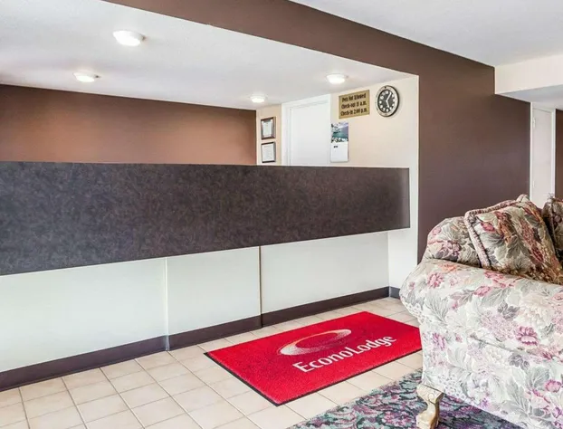 Econo Lodge Jefferson City hotel detail image 4