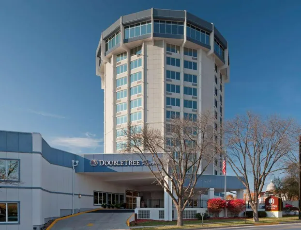 DoubleTree by Hilton Hotel Jefferson City hotel detail image 2