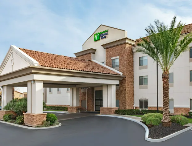 Holiday Inn Express Hotel & Suites Merced by IHG hotel detail image 1
