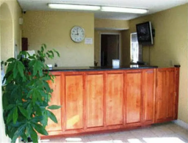 Days Inn by Wyndham Turlock hotel detail image 1