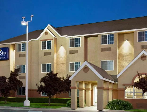 Microtel Inn & Suites by Wyndham Lodi/North Stockton hotel detail image 2