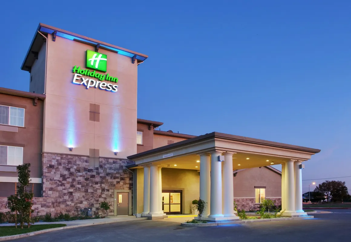 Holiday Inn Express Hotel & Suites Lodi by IHG hotel hero