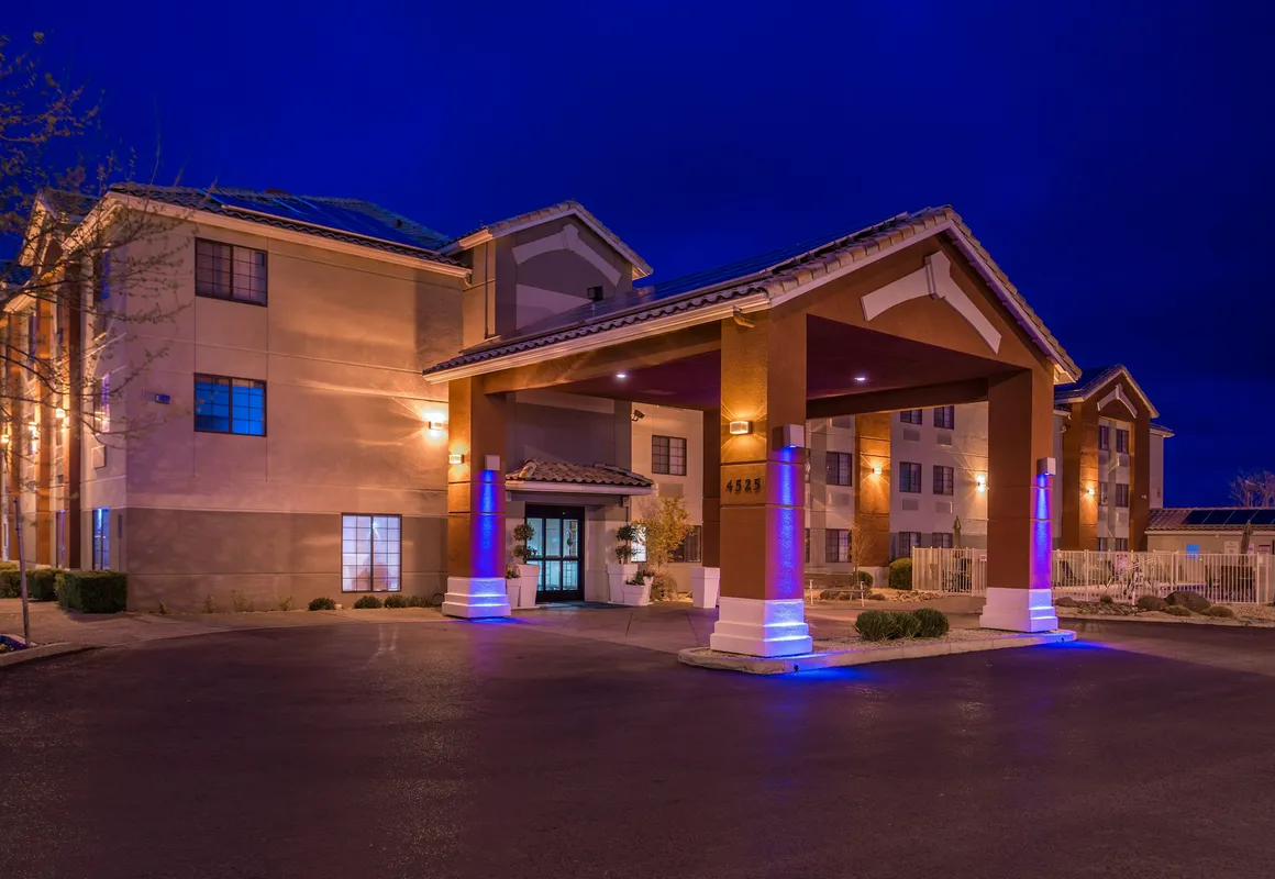 Holiday Inn Express Westley by IHG hotel hero