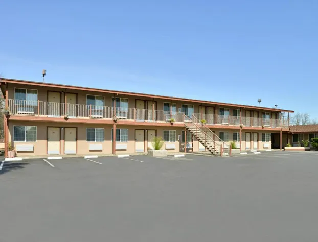 Americas Best Value Inn Los Banos hotel detail image 4