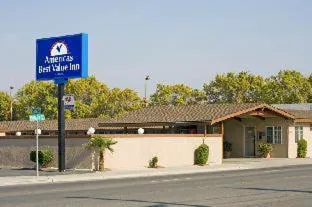 Americas Best Value Inn Los Banos hotel hero