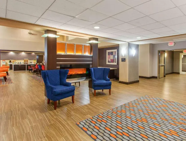 Hampton Inn & Suites Merced hotel detail image 2