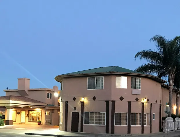 Travelodge by Wyndham Merced Yosemite hotel detail image 1