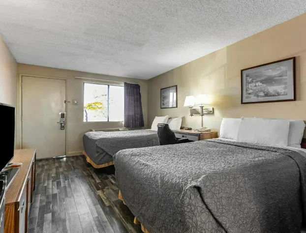 Knights Inn Madera hotel detail image 3