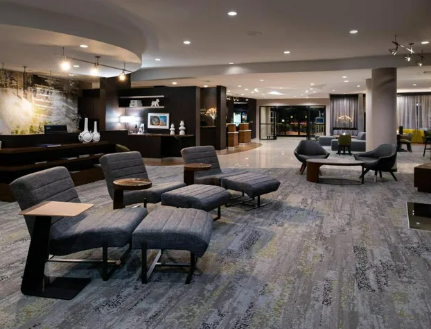 Courtyard by Marriott High Point hotel detail image 3