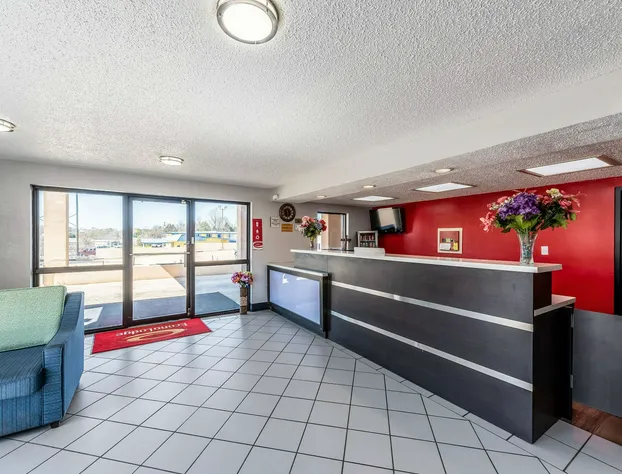 Econo Lodge Vicksburg hotel detail image 3