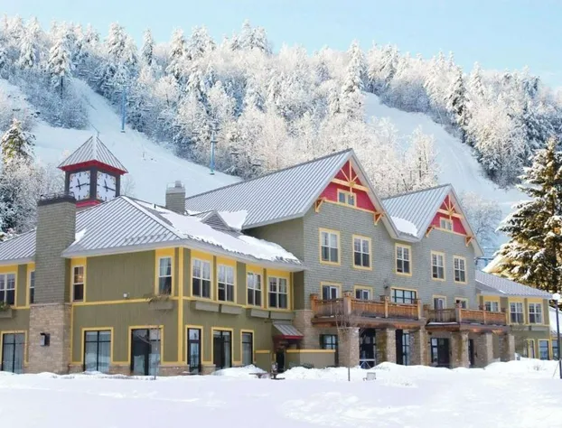 Calabogie Peaks Hotel, Ascend Hotel Collection hotel detail image 1