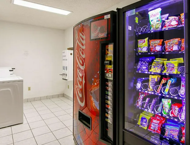 Quality Inn Plainfield I-395 hotel detail image 3