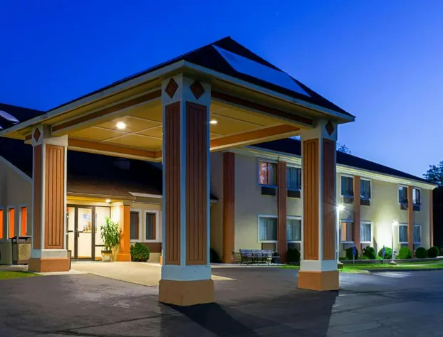 Quality Inn Plainfield I-395 hotel detail image 2