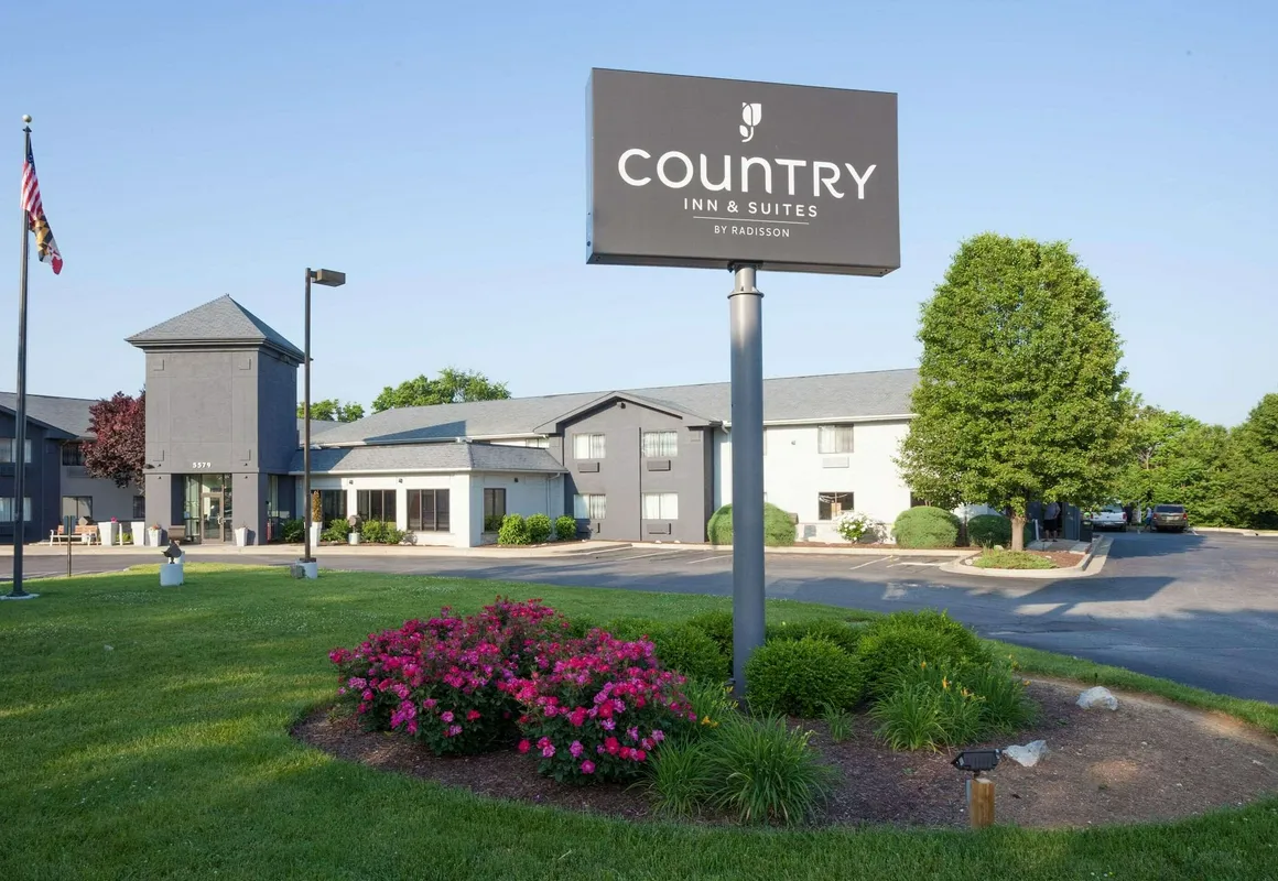 Country Inn & Suites by Radisson, Frederick, MD hotel hero