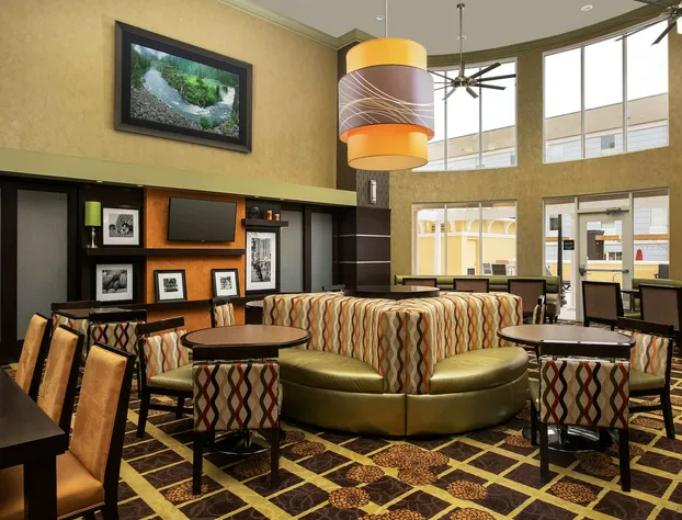 Hampton Inn & Suites Lake City hotel detail image 4