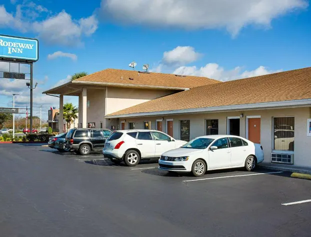 Rodeway Inn Lake City I-75 hotel detail image 1