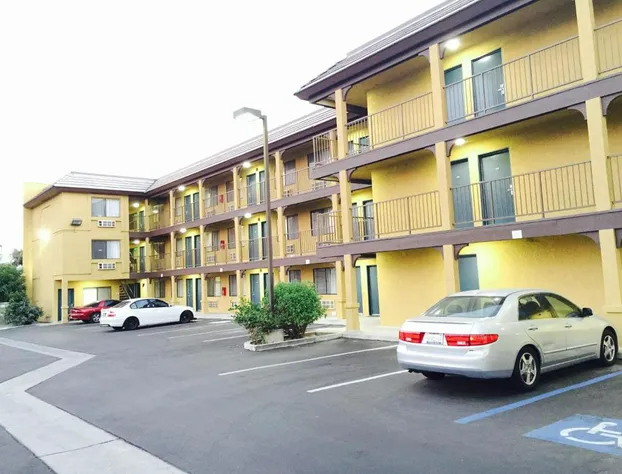 Simply Home Inn & Suites hotel detail image 2