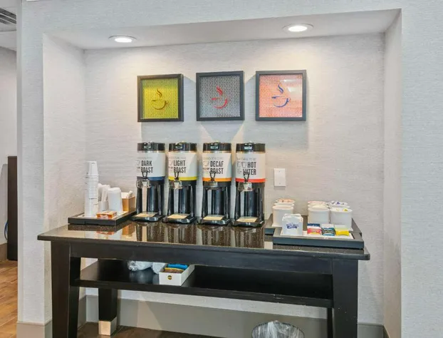 Hampton Inn Atlanta/Woodstock hotel detail image 2