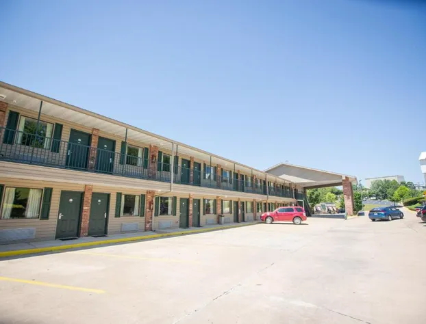 Green Gables Inn hotel detail image 3