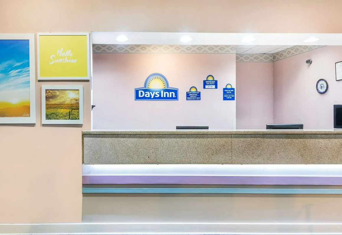 Days Inn by Wyndham Walterboro hotel hero