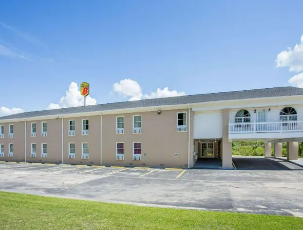 Super 8 by Wyndham Manning hotel detail image 1