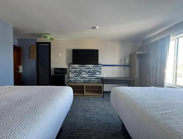 Broad Street Inn by IHG hotel detail image 4