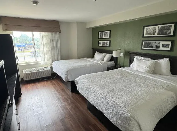 Broad Street Inn by IHG hotel detail image 4