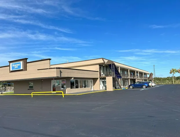 Rodeway Inn Bushnell hotel detail image 2