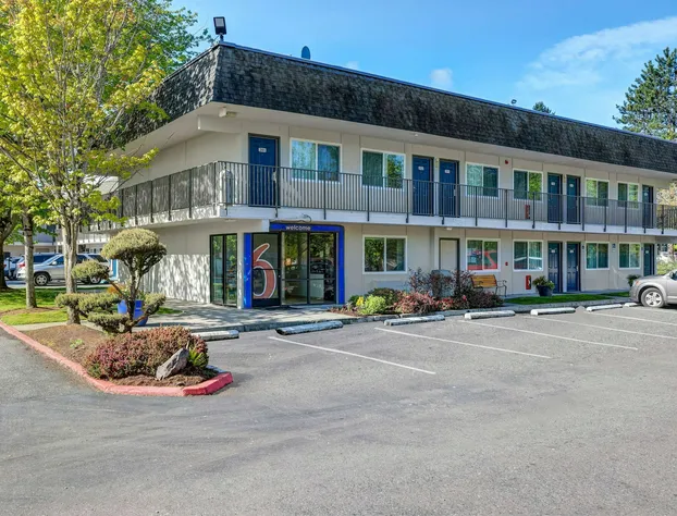 Motel 6 Issaquah, WA - Seattle - East hotel detail image 1