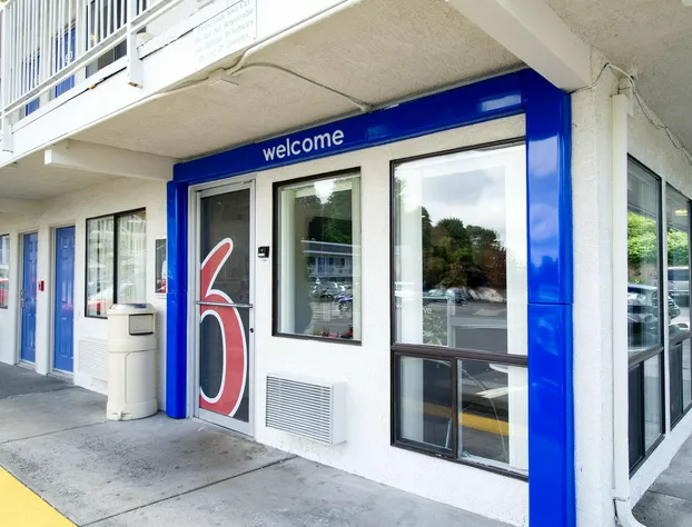 Motel 6 Seattle, WA - Airport hotel detail image 4