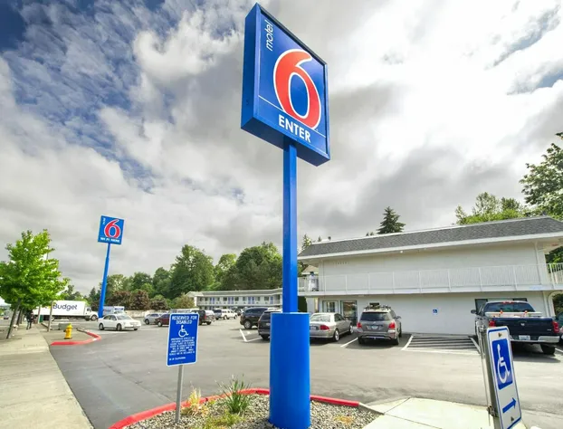 Motel 6 Seattle, WA - Airport hotel detail image 4