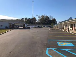 Americas Best Value Inn & Suites Sumter hotel hero