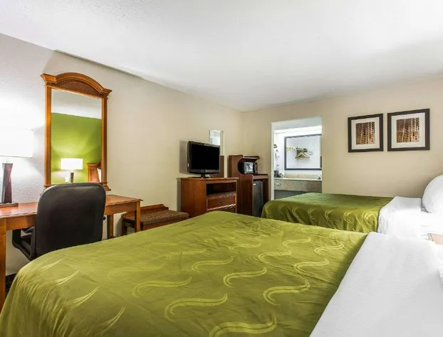 Quality Inn & Suites Orangeburg hotel detail image 4