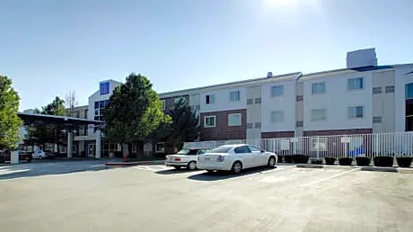 Motel 6 Lehi, UT – Thanksgiving Point hotel hero