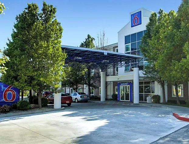 Motel 6 Lehi, UT – Thanksgiving Point hotel detail image 3