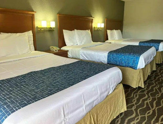 Travelodge by Wyndham Terre Haute hotel detail image 4