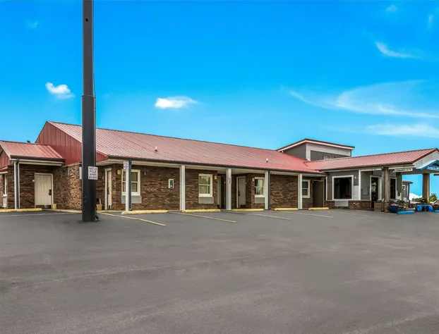 Rodeway Inn Cadiz hotel detail image 1