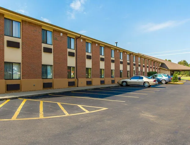 Quality Inn Murray University Area hotel detail image 2