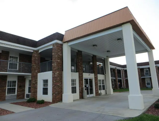 Days Inn by Wyndham Cave City hotel detail image 2