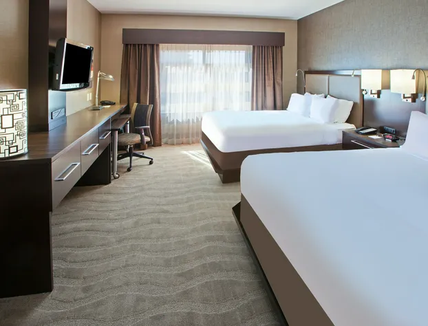 Holiday Inn Express and Suites Columbus Edinburgh by IHG hotel detail image 2