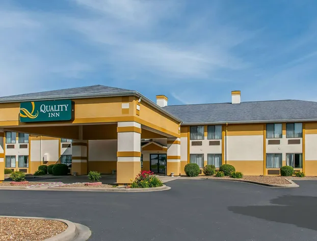 Quality Inn Lewisport hotel detail image 2