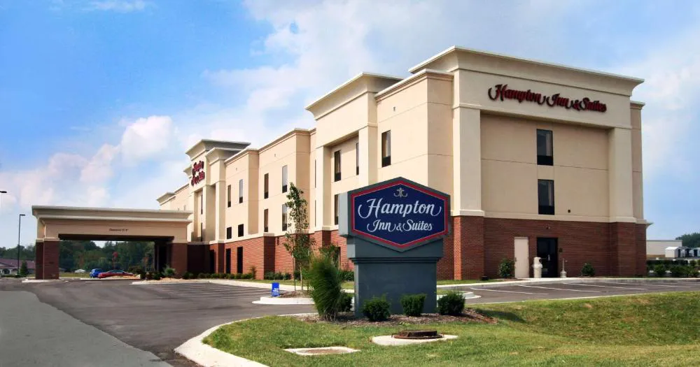 Hampton Inn & Suites Murray hotel hero