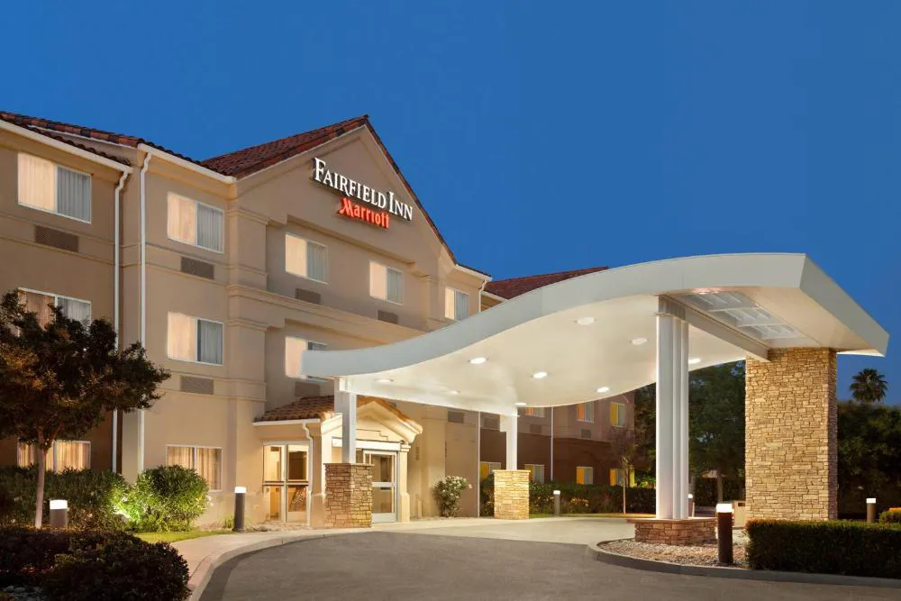 Fairfield Inn by Marriott Visalia Sequoia hotel hero