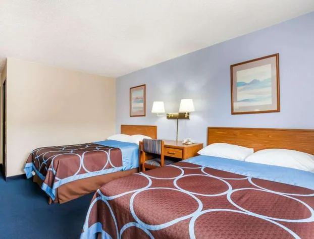 Super 8 by Wyndham Sidney NY hotel detail image 4