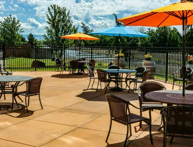 Comfort Inn & Suites Walla Walla hotel detail image 1